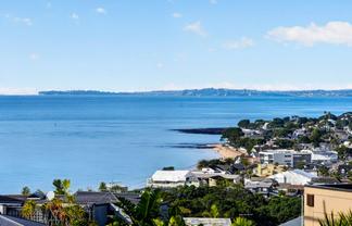 1/64 Seaview Road, Castor Bay