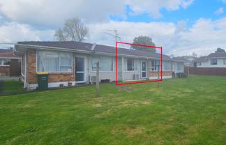 2/10 Pratt Street, Papakura