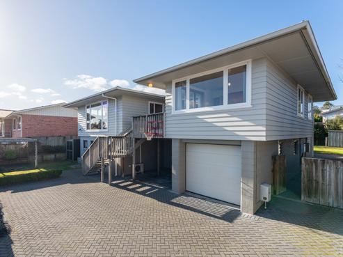 2/48 Ngamotu Road, Hilltop