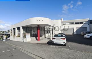 Prime Newmarket 360m² High-Spec Turnkey Space