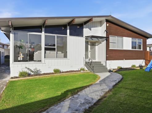 39 Thornlow Street, Glendene