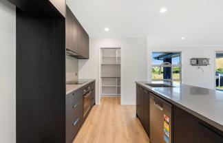 6 Frost Rise, Hunua
