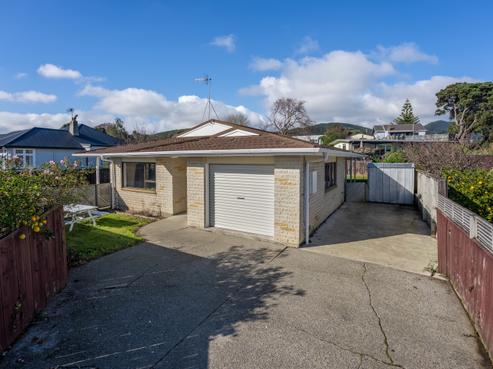 8 Warrimoo Street, Paraparaumu