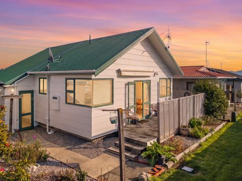 14 Fernlea Rise, Richmond