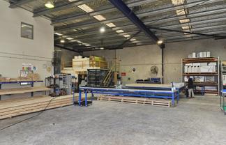 Takanini Industrial Unit | 284m2