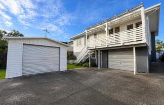 34 Sunnyfield Crescent, Glenfield