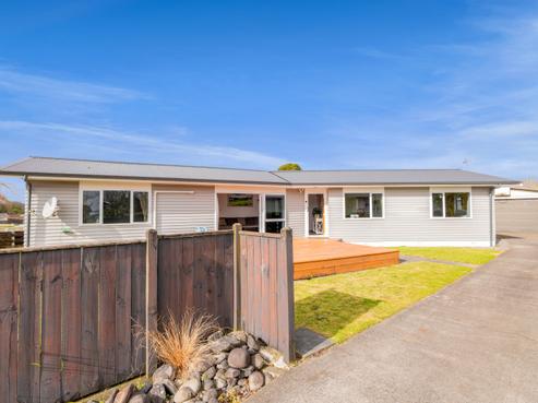 21 Oberon Street, Stratford