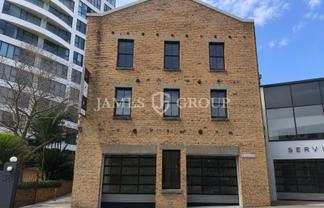 PREMIUM CHARACTER OFFICE IN FREEMANS BAY
