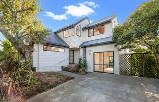 6/10 Taiere Terrace, Onehunga