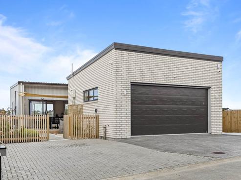 13 Kuhu Way, Silverdale