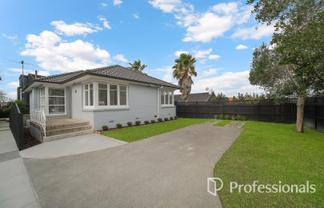 107 Moa Road, Point Chevalier