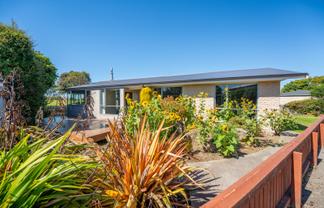 65 Mountain View Road, Glenwood