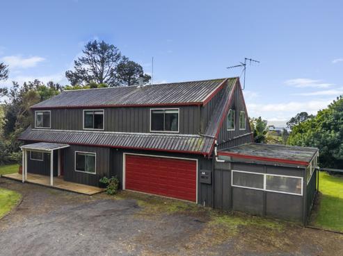 695A Esdaile Road, Whakamarama
