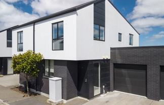 19 Verlamio Lane, Edgeware
