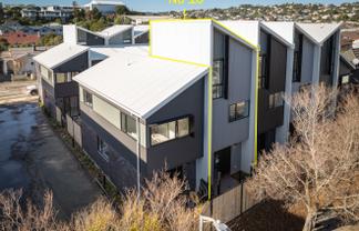10-13/235 Karori Road, Karori