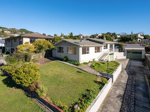 28 Churchill Avenue, Richmond
