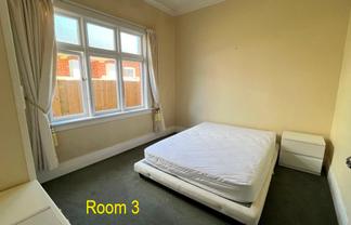 Room 3/101 Elgin Road, Kenmure