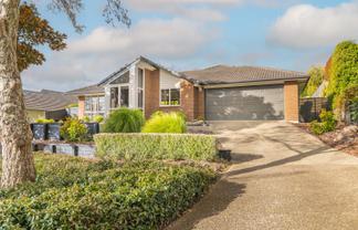 73 Rexford Heights, Pyes Pa