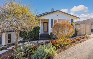 8 Lanark Place, Glen Innes