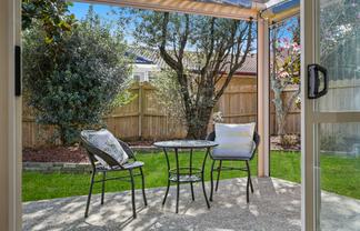 14 Fernbrook Close, Burswood