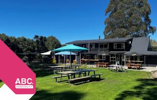 Freehold Country Bar & Lifestyle Opportunity