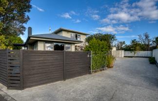 8 Neeve Place, Taradale