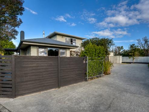 8 Neeve Place, Taradale