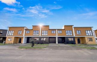 3-11 Longview Oak Lane, Papakura