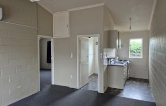 2/8A Avenal Street, Avenal