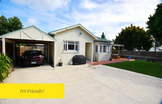 16 Invermay Ave, Sandringham