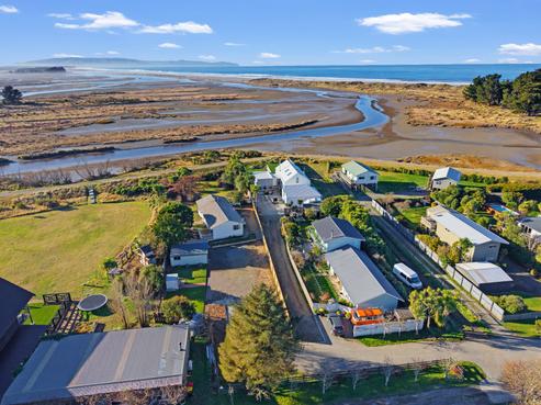 22 Swindells Road, Waikuku Beach