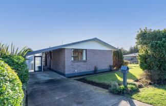 32 Enniskillen Street, Clifton