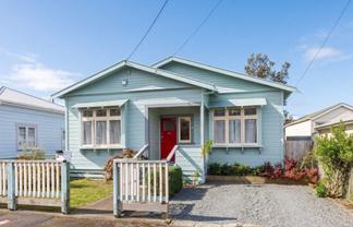 4 Grey Street, Masterton