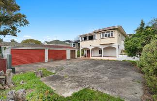 235 Main Highway, Ellerslie