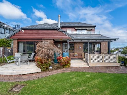 1/2 Basilton Close, Bucklands Beach