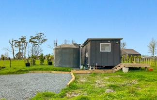 1314A Dairy Flat Highway, Dairy Flat