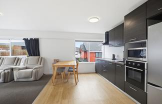 8/32 Akaroa Drive, Maupuia