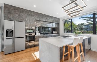 51B Bleakhouse Road, Mellons Bay