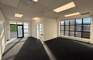Sunny and Centrally Located