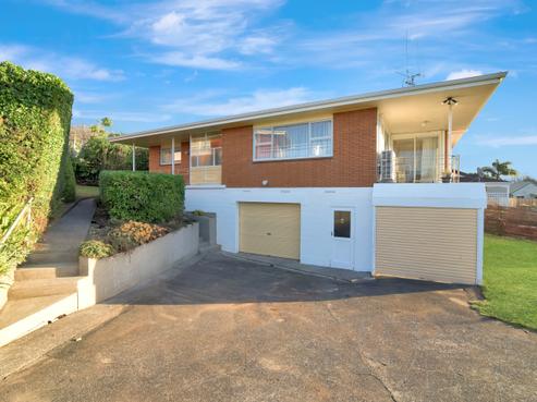14 Chevron Drive, Bellevue
