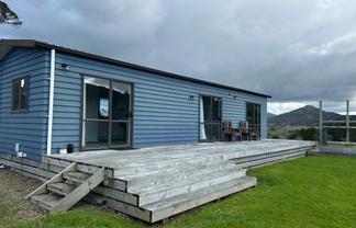 208 King Road (Cabin), Mangawhai