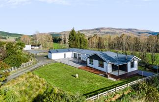 1782 Hillfoot Road, Balclutha
