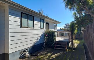 15 Holland Grove, Richmond Heights
