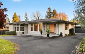27 Silverdale Road, Silverdale
