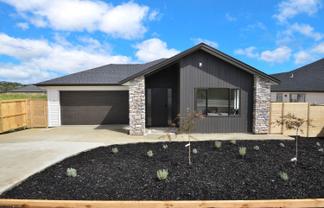 12 Gilbransen Road, Huapai