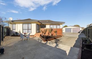 7 Cedar Grove, Highbury
