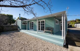 2/218 Annesbrook Drive, Wakatu