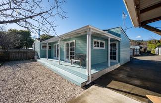 2/218 Annesbrook Drive, Wakatu