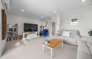 7/2 Ko Tohu Place, Hobsonville