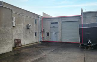 Affordable quality warehouse - Whangaparaoa